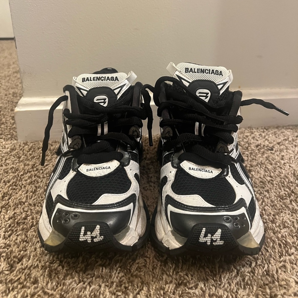 Balenciaga Runners